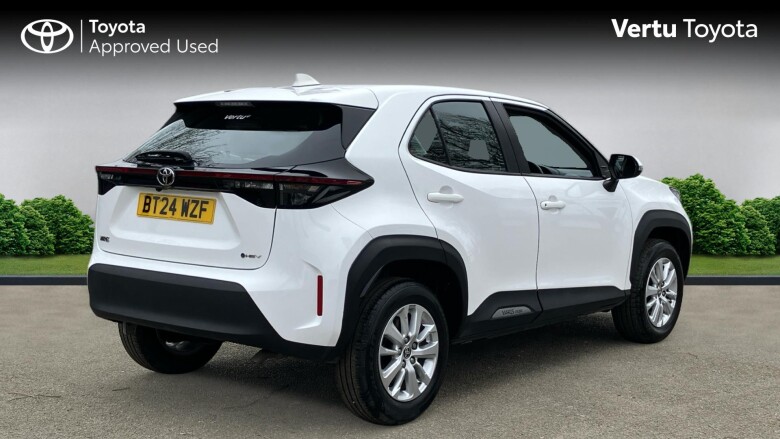 Toyota Yaris Cross 1.5 Hybrid Icon 5dr CVT Hybrid Estate